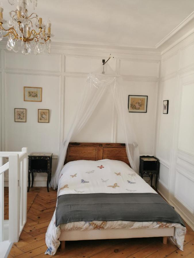 Apartamento Les Papillons De St Leonard Honfleur Exterior foto